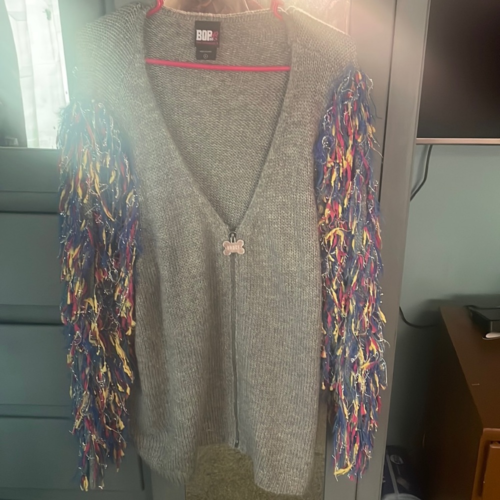 Women’s zipper sweater